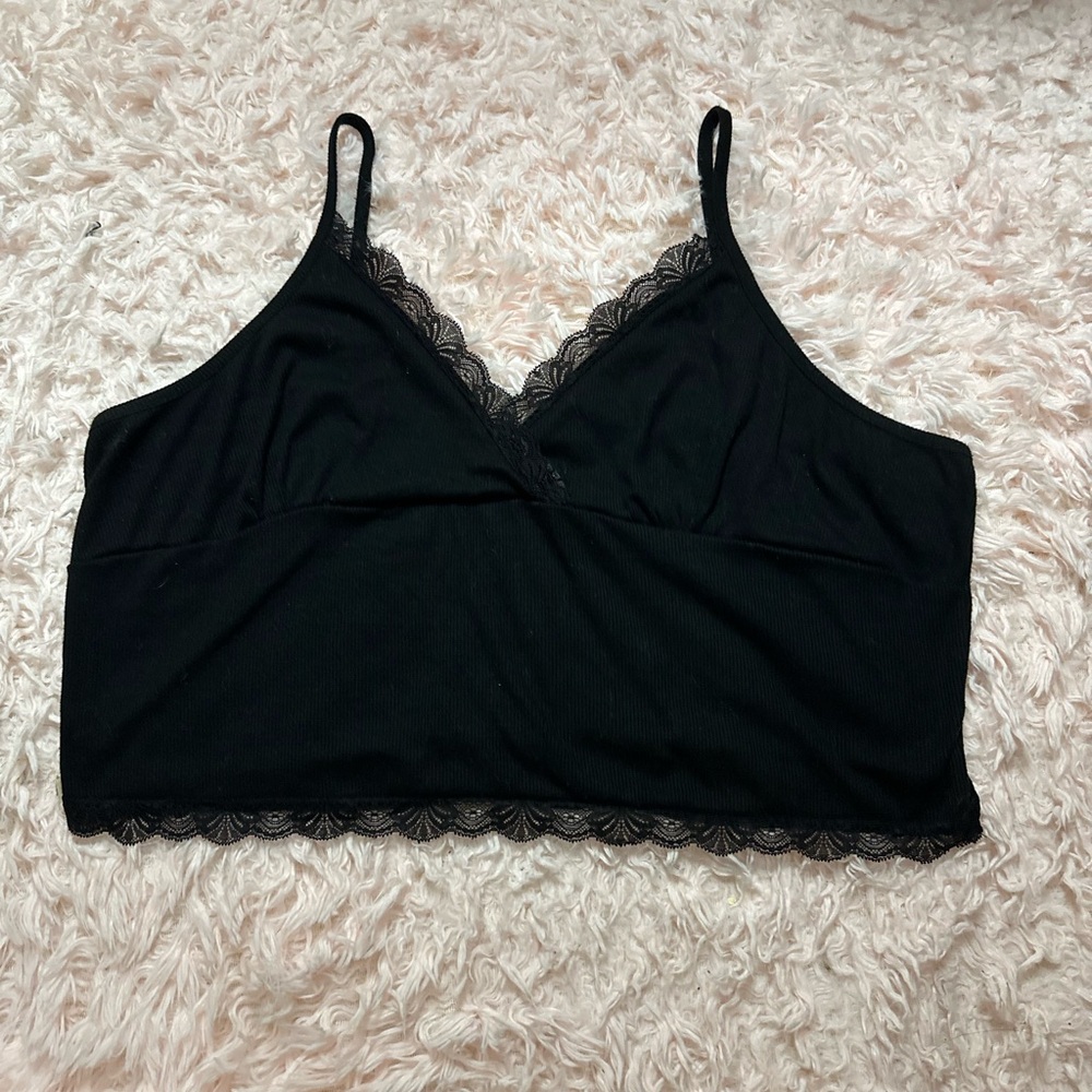 Shein Plus Size Cropped Lace Trim Cami